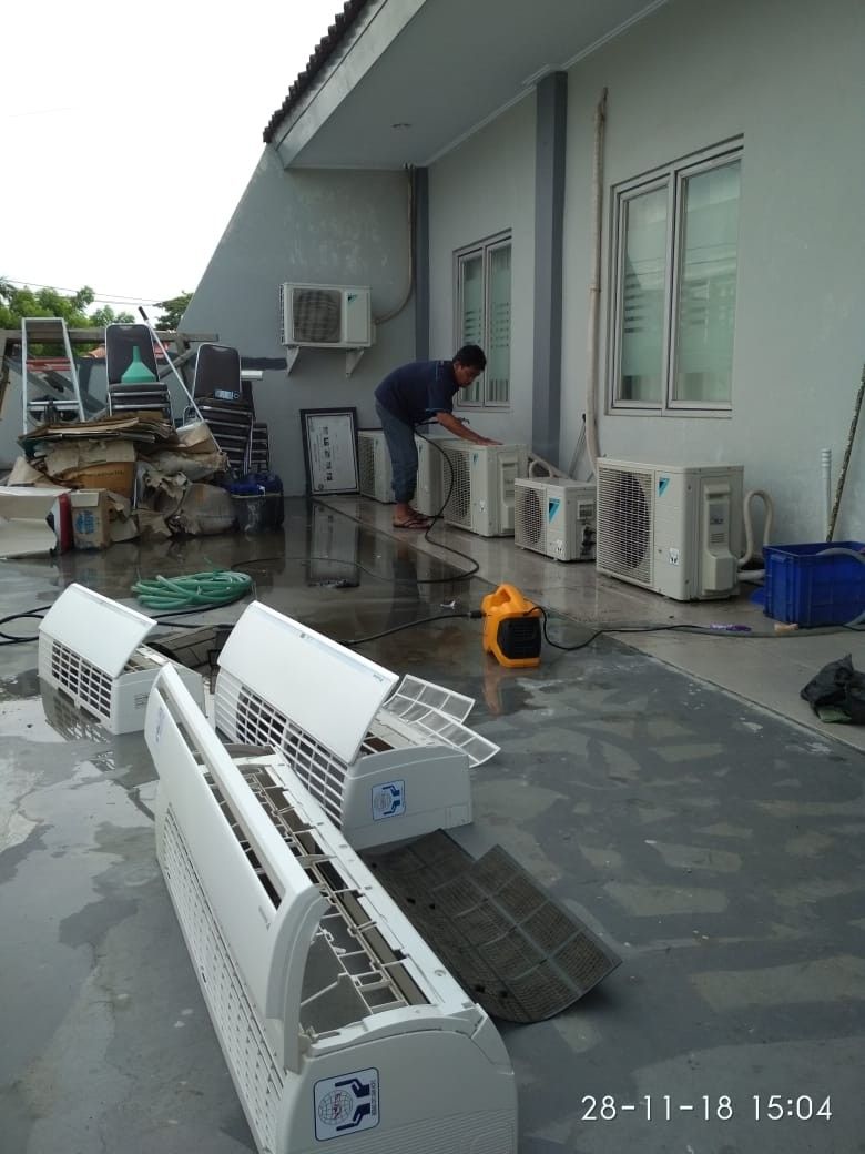 Best AC Filter and Duct Cleaning in Lucknow