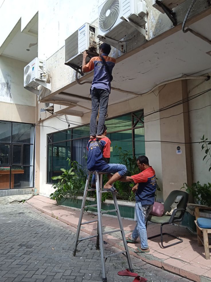 Best AC Service and Maintenance in Lucknow