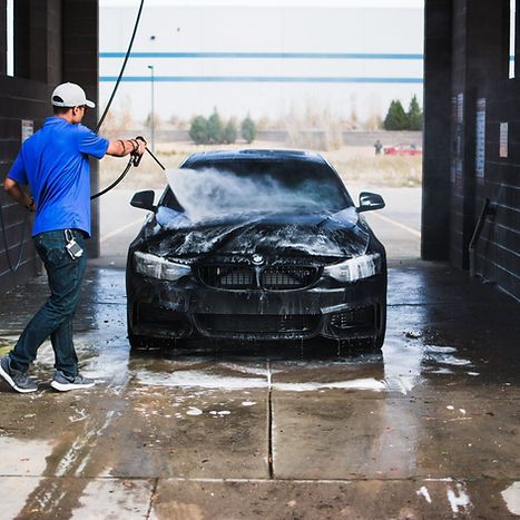Best SUV cleaning Lucknow